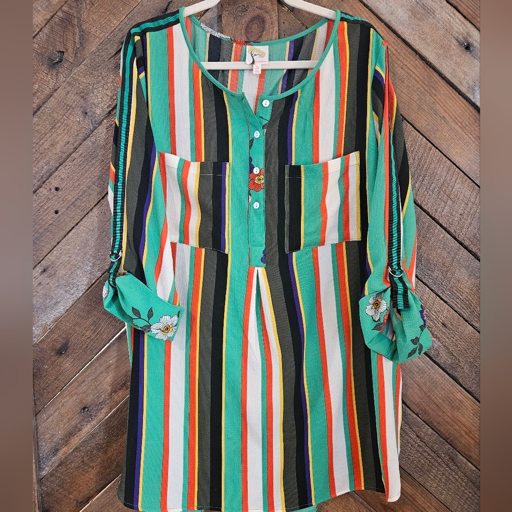 Fig and Flower Colorful Striped Blouse Sz 2X Crepe Material Euc